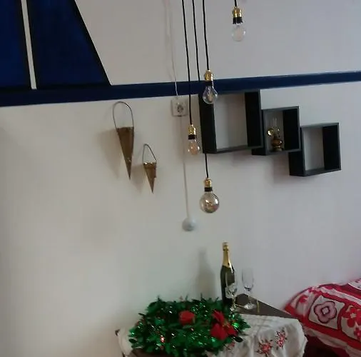 Ano Ladadika *