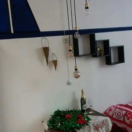 Ano Ladadika *